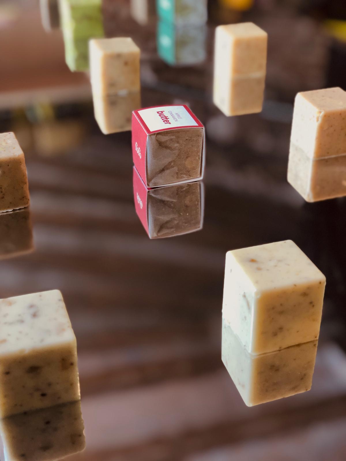 MANTEQUILLA FOFO X FUNKY